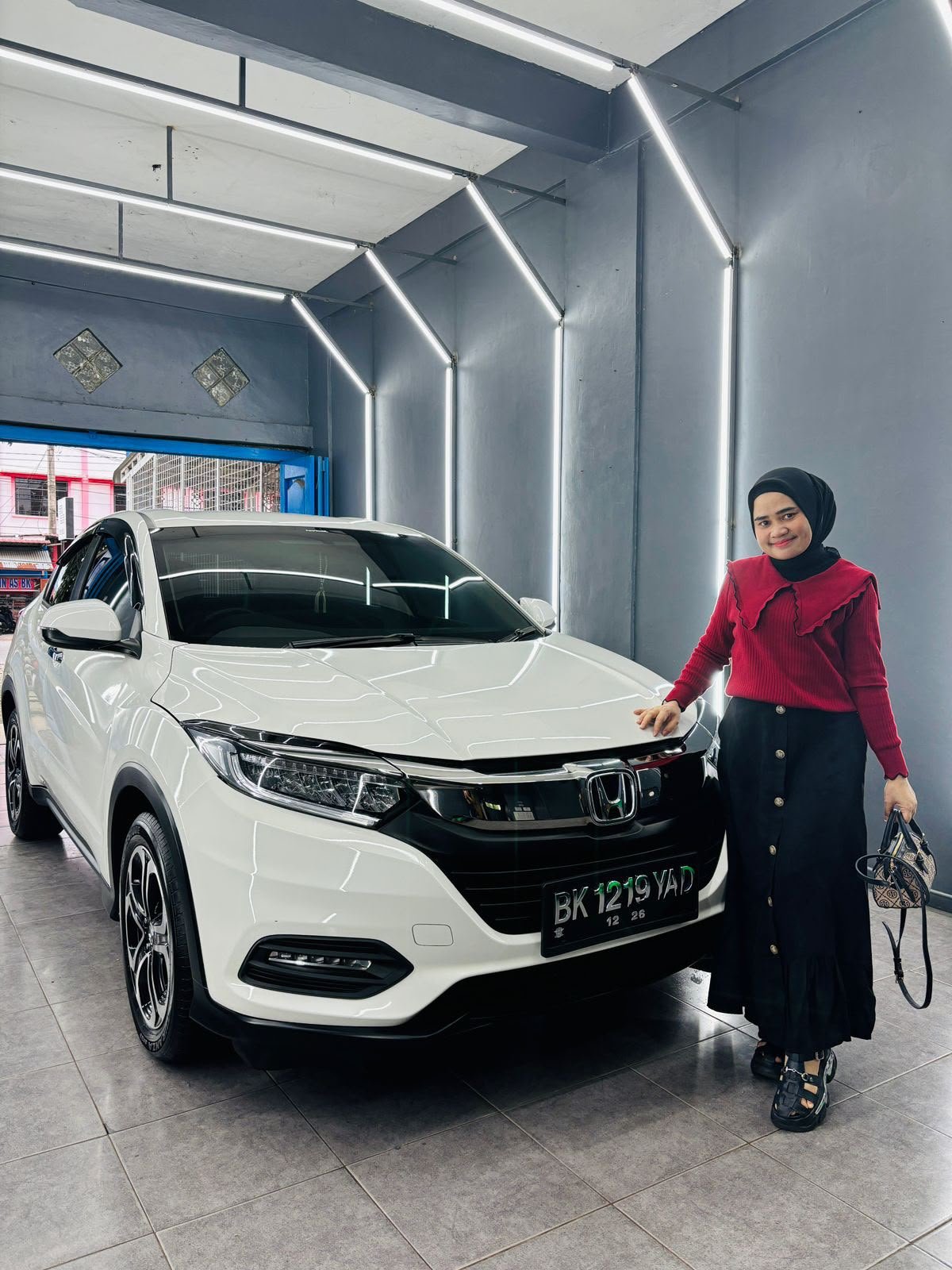 Hasil detailing bodi mobil setelah perawatan